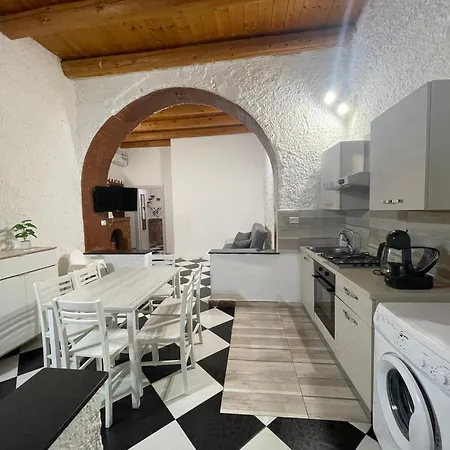 Il Cortiletto Di Ortigia